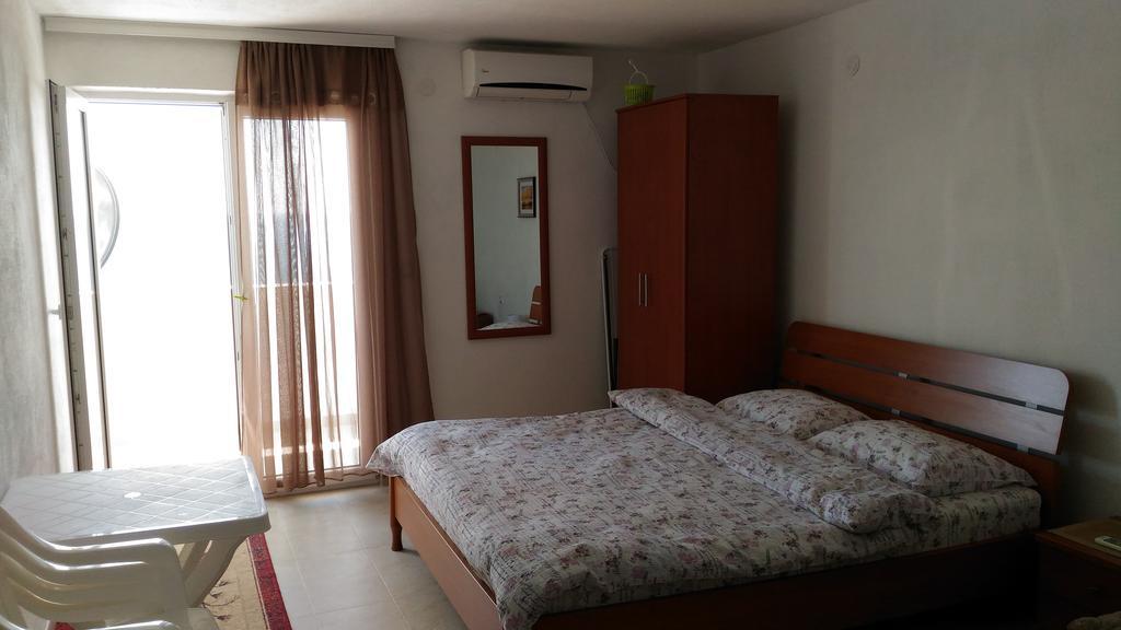 Apartment Boksi Ulcinj Luaran gambar